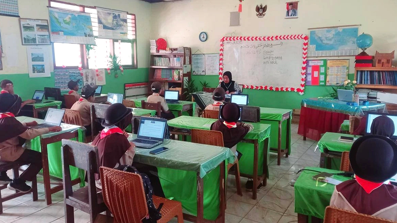 Internet Gratis BAKTI Dukung Pembelajaran SDN Payung-Payung