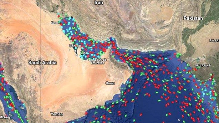 Iran: Selat Hormuz Buka bagi Sekutu, Tutup untuk Musuh