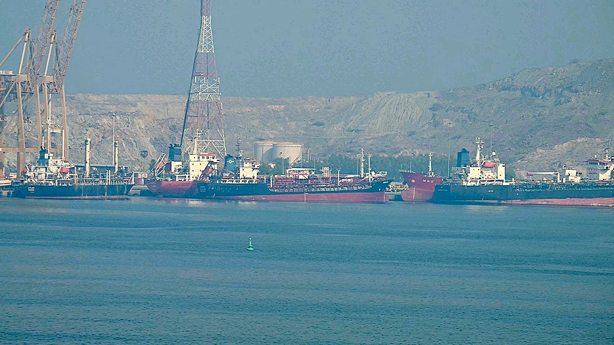 Iran Tegaskan Selat Hormuz Tak Akan Kembali Seperti Sebelum Perang