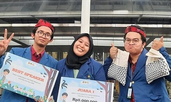 ITS Kembangkan Benwit, Bensin Nabati dari Sawit Kepala