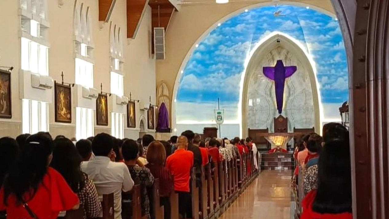 Jadwal Misa Jumat Agung 2026 di Katedral Semarang & Gereja