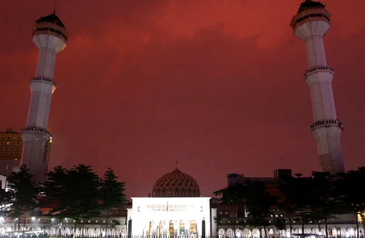 Jadwal Sholat Bandung 7 Juli 2026
