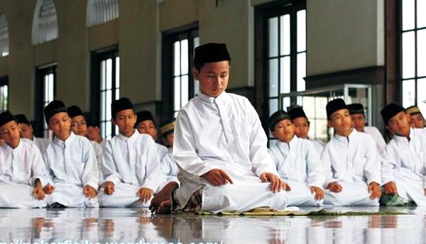 Jadwal Sholat Surabaya 5 Juli 2026 Lengkap