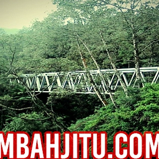Jembatan Cangar: Misteri Kabut dan Cerita Horor Kota Batu