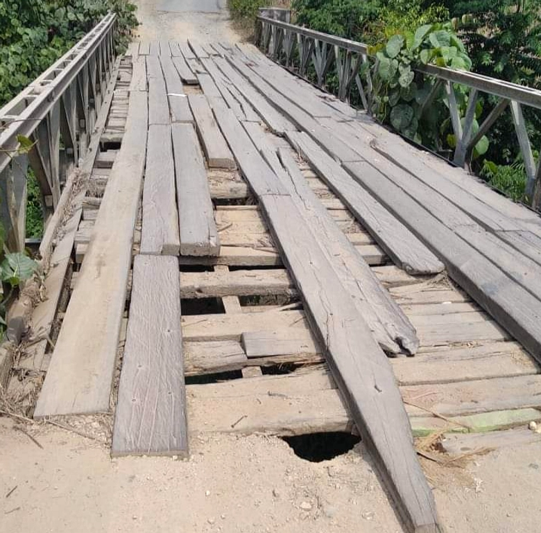 Jembatan Runtuh Medan, Siswa Lintasi Pipa Air, Jembatan Baru