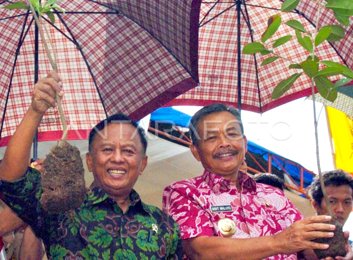 Jumhur Hidayat Resmi Menjadi Menteri Lingkungan Hidup RI