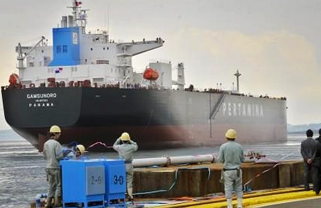 Kapal Pertamina Tertahan di Teluk Arab, BBM Tetap Lancar