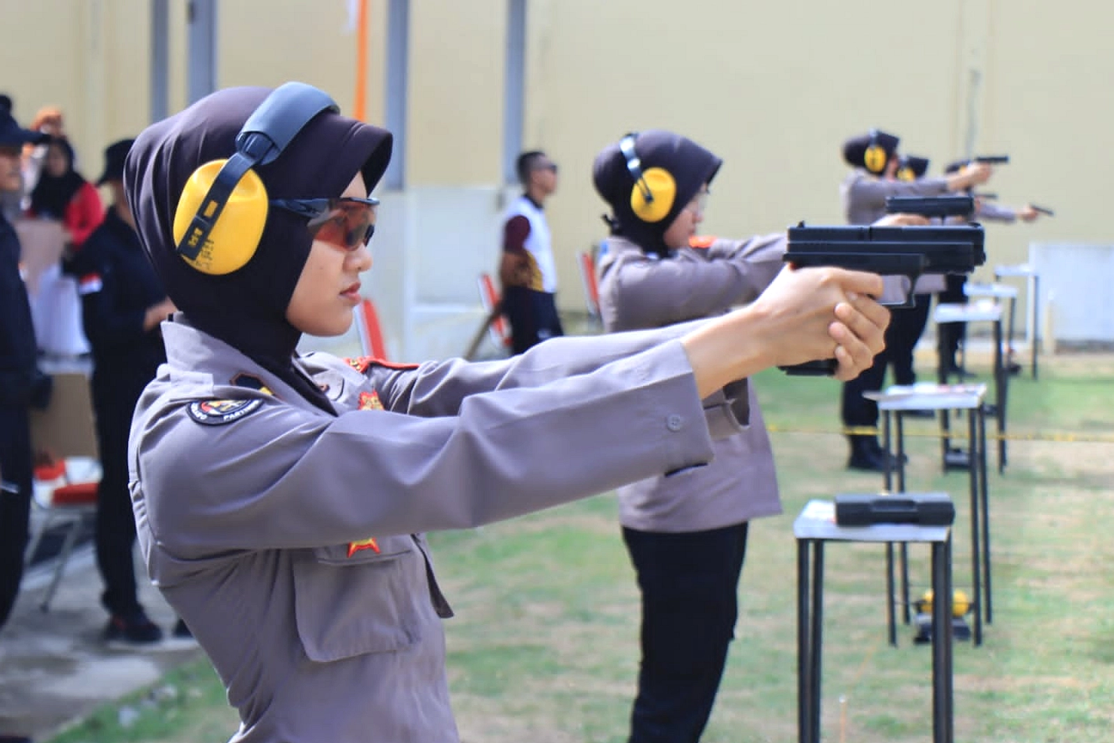 Kapolda Sumsel Buka Kejuaraan Menembak, Tekankan Soliditas Personel
