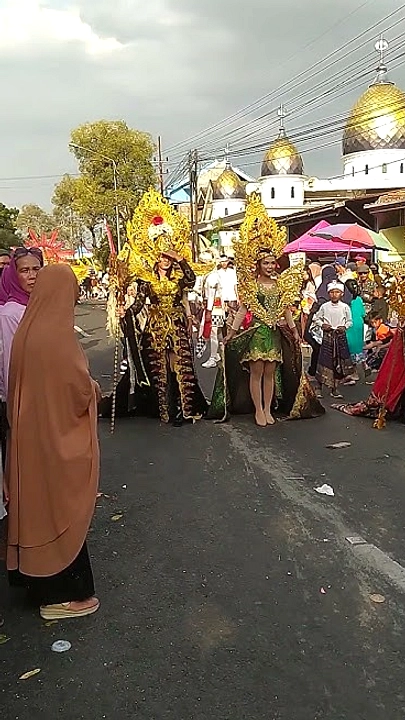 Karnaval Warga Batu Picu Macet, Polisi Berlakukan Buka-Tutup