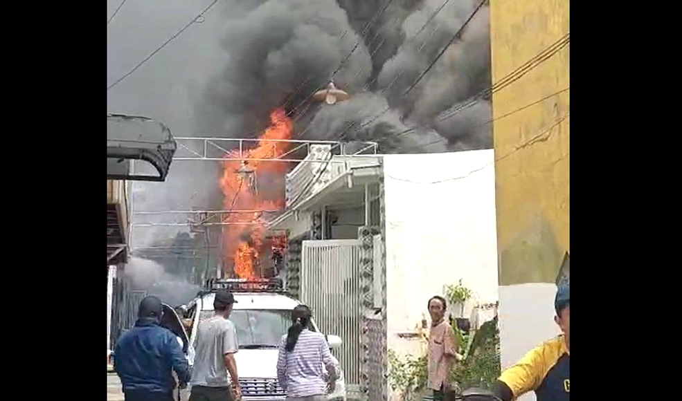 Kebakaran Surabaya Tewaskan Bocah 6 Tahun, Kakak Selamat