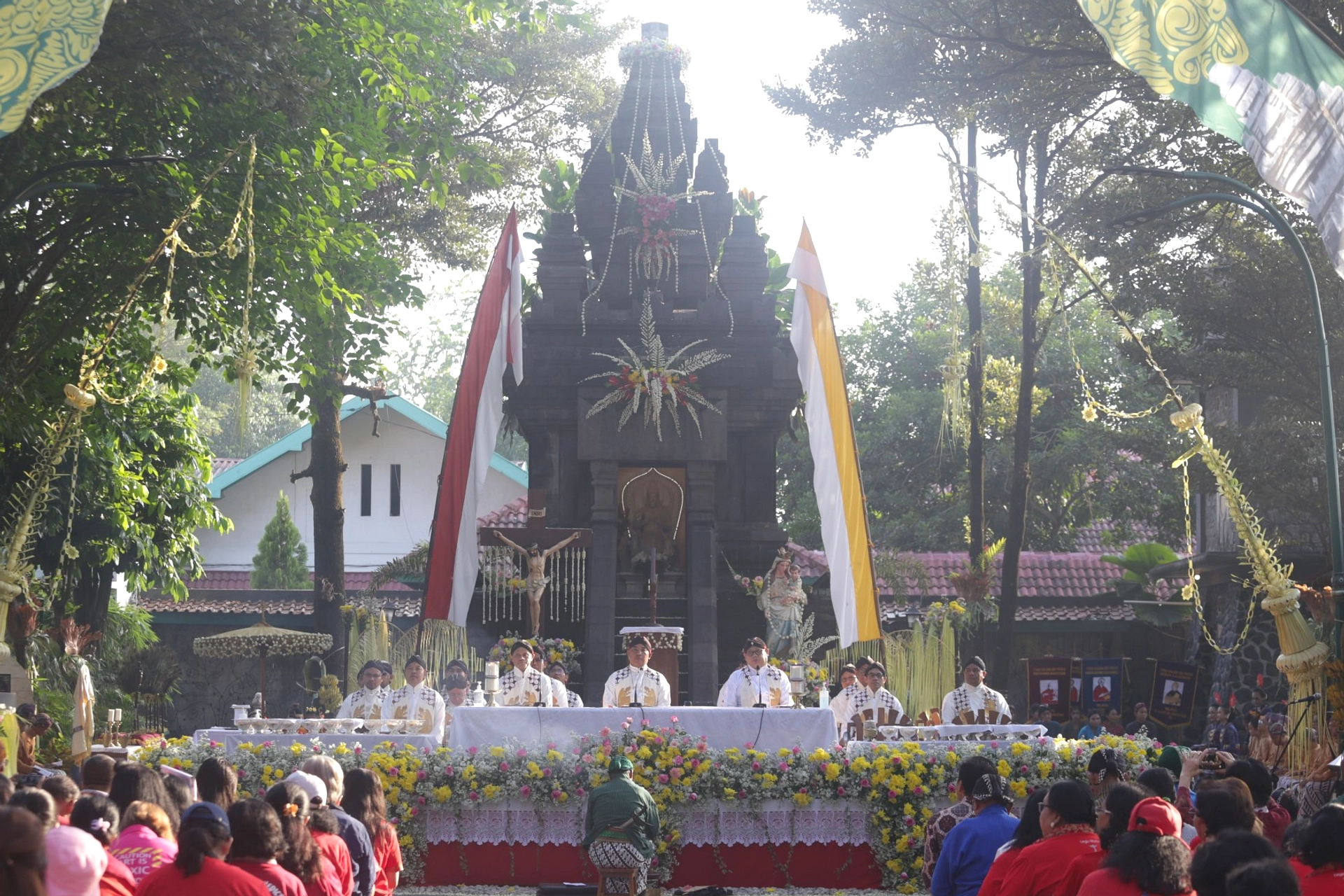 Kenaikan Yesus: Simbol Kemenangan dan Janji Kehidupan Kekal