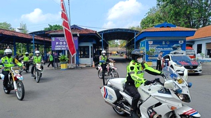 Kepadatan Lalu Lintas di Simpang Tugu Wingko H+2 Lebaran
