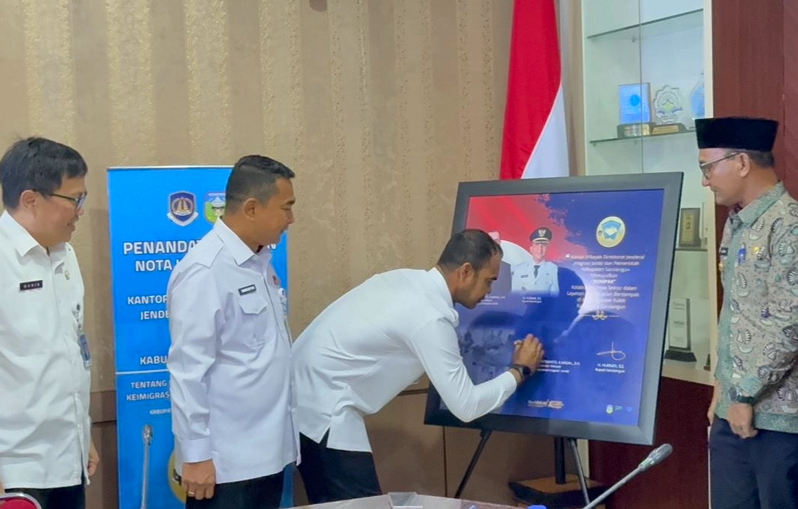 Kepala Imigrasi Muara Enim Target PNBP Naik 10% Bulanan