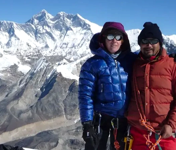 Keputusan Besar Furky Syahroni di Puncak Mera Peak