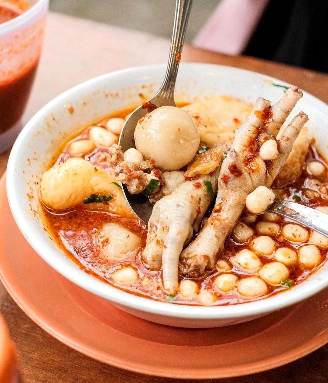 Kevin Ardilova Pilih Mie, Bakso, dan Ayam Goreng Tebet
