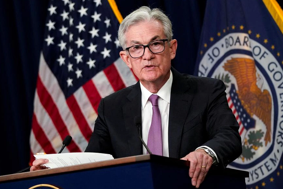 Kevin Warsh Resmi Pimpin Fed Ganti Jerome Powell di AS