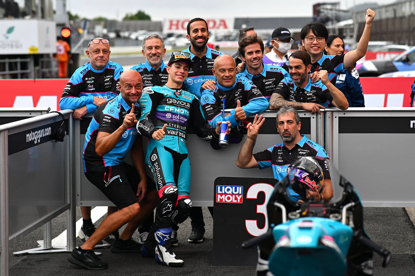 Kiandra Muda Indonesia Menang Moto3 Junior 2026 di Estoril