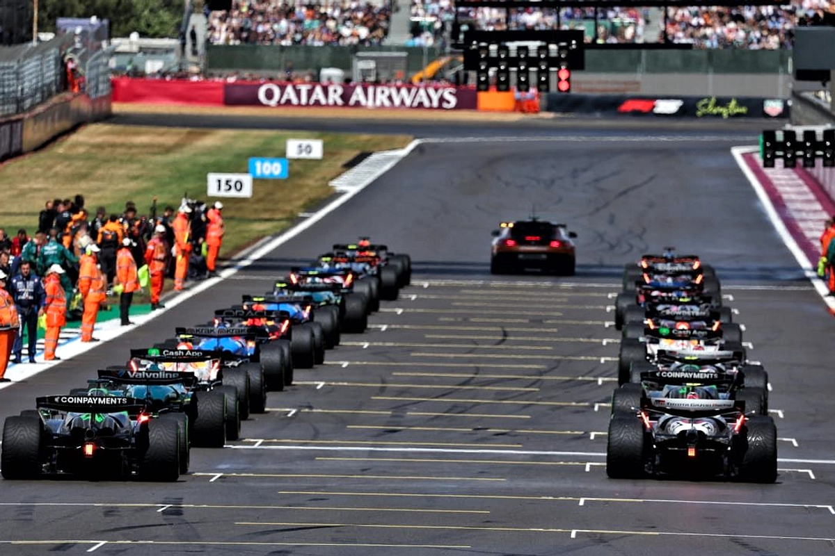 Kimi Antonelli Raih Pole Position di GP Monako 2026