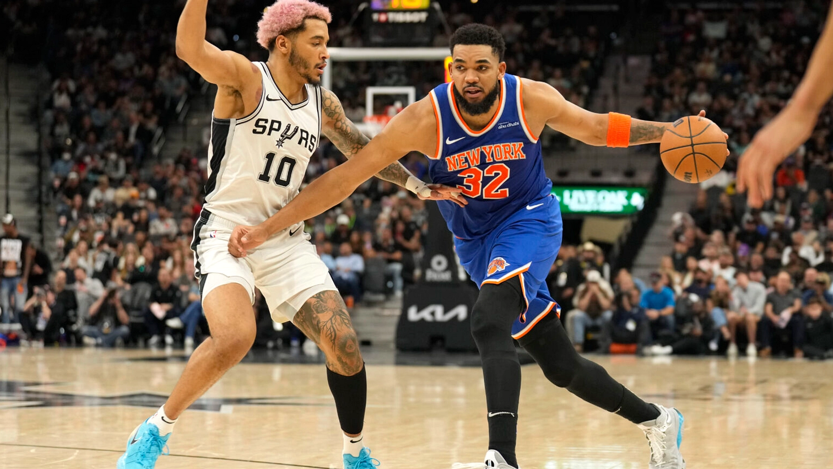Knicks Kalahkan Spurs 105-95, Brunson 30 Poin di Frost