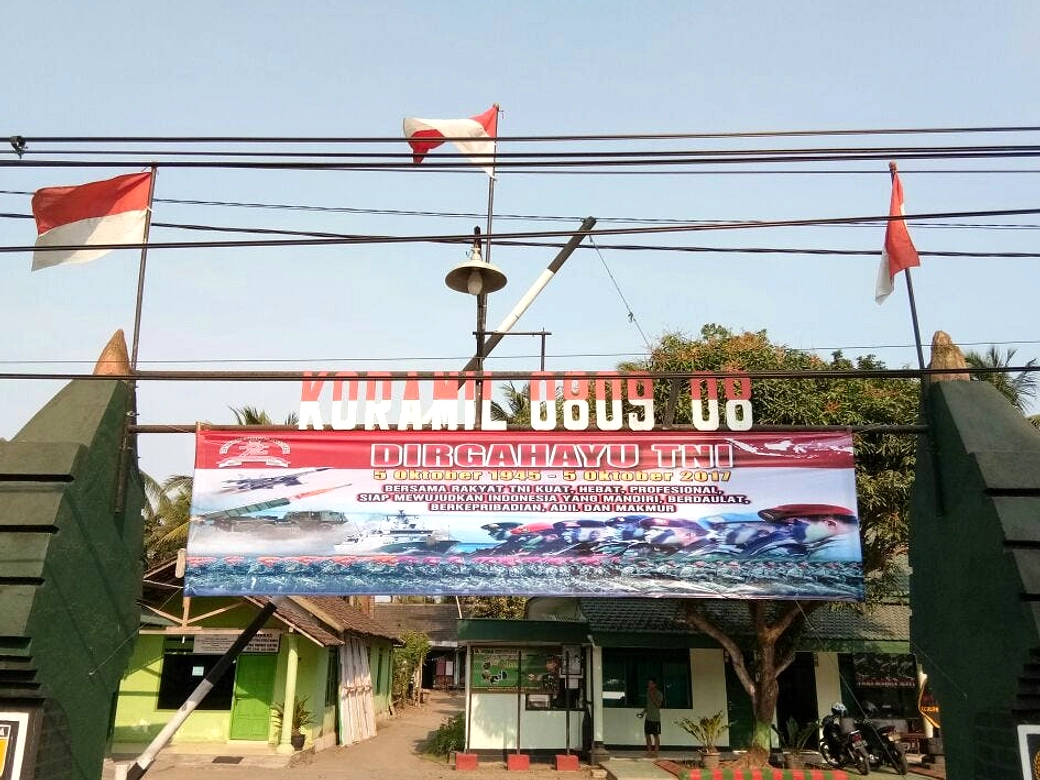 Kodim Kediri Serahkan 36 Truk ke Koperasi Merah Putih