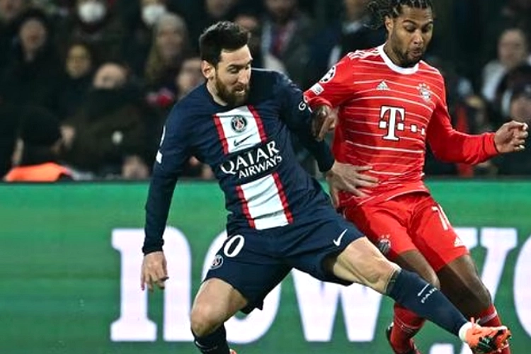 Kompany Tegaskan Kontroversi Wasit, Bayern Kalah ke Final