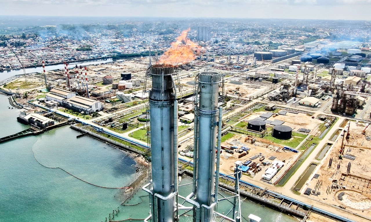 KPB dan PTK Tanda Tangani MoU SPM 320k DWT Balikpapan