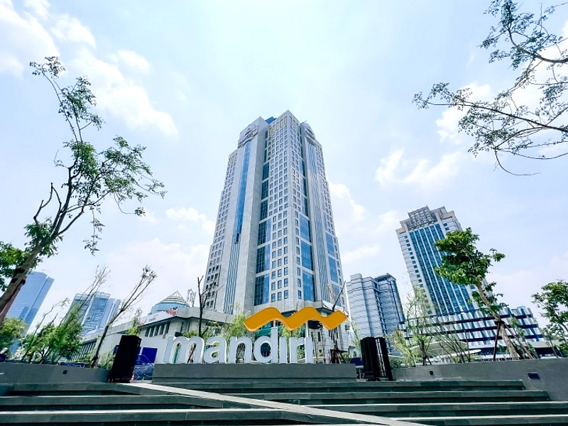 Laba Bank Mandiri Tembus Rp30,4 Triliun