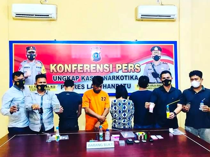 Lagu Siti Mawarni, Polri Dapat Dukungan Anti Narkoba