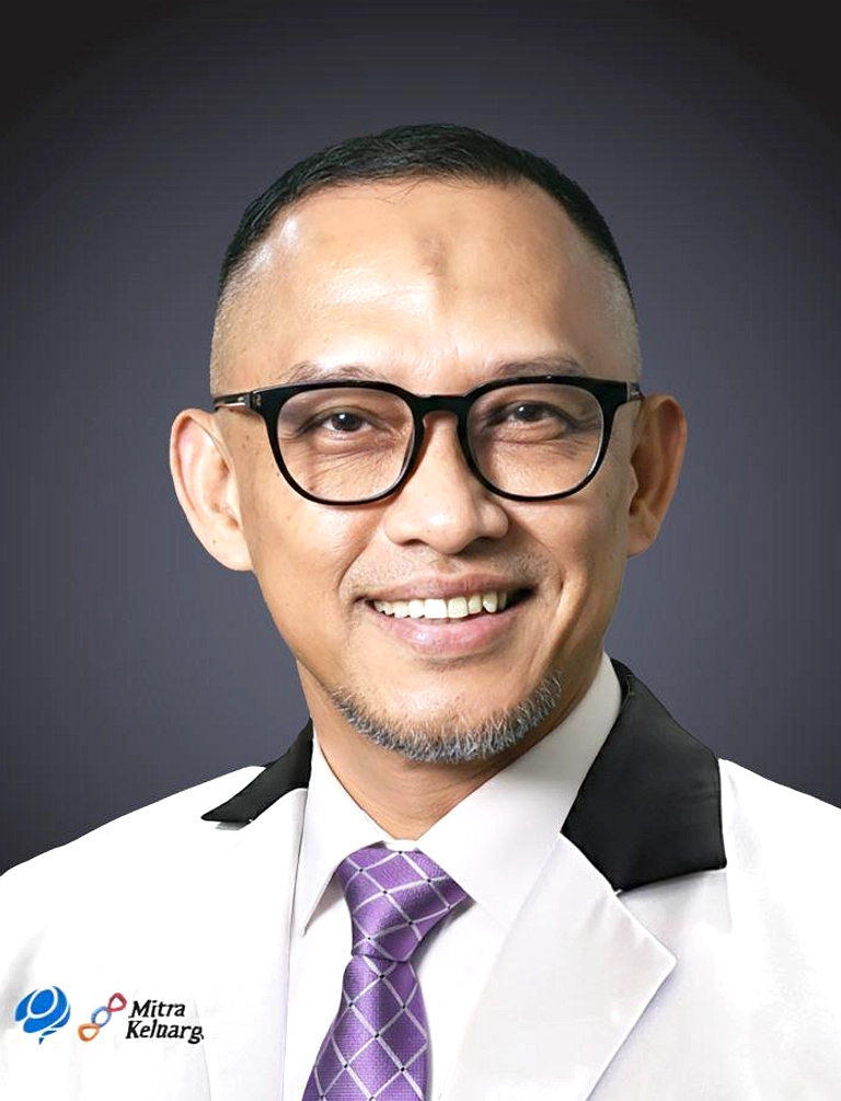 Lamina: Solusi Minimally Invasive untuk Saraf Kejepit