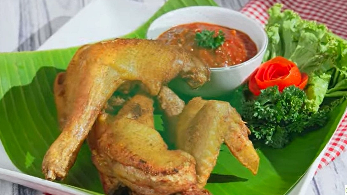 Lapisan Putih Anggur, Air Kelapa, dan Ayam Goreng Basah