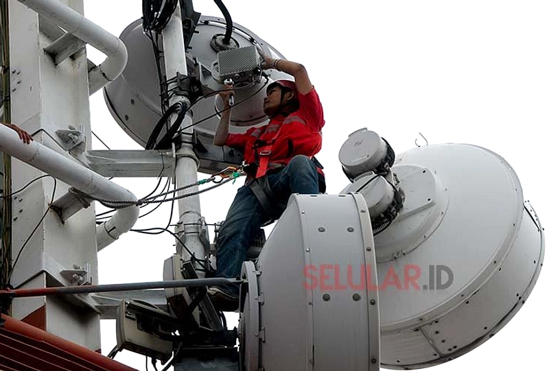 Lelang Frekuensi 700 MHz dan 2,6 GHz: XLSmart Kuasai 700 MHz