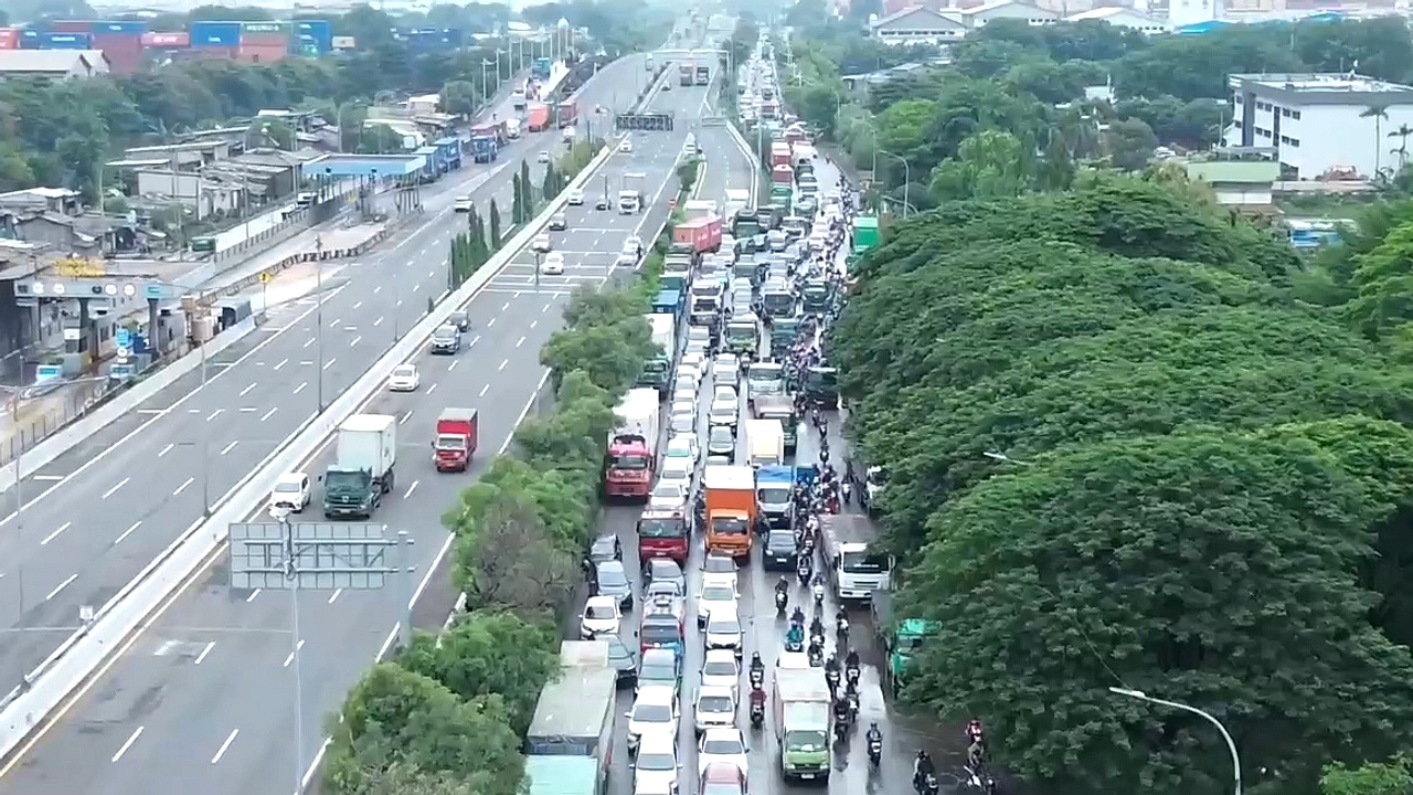 Libur Sekolah, Jalur Wisata Kota Batu Macet Panjang