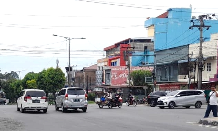 Listrik Padam, Tujuh Lampu Lalu Lintas Mati di Surabaya