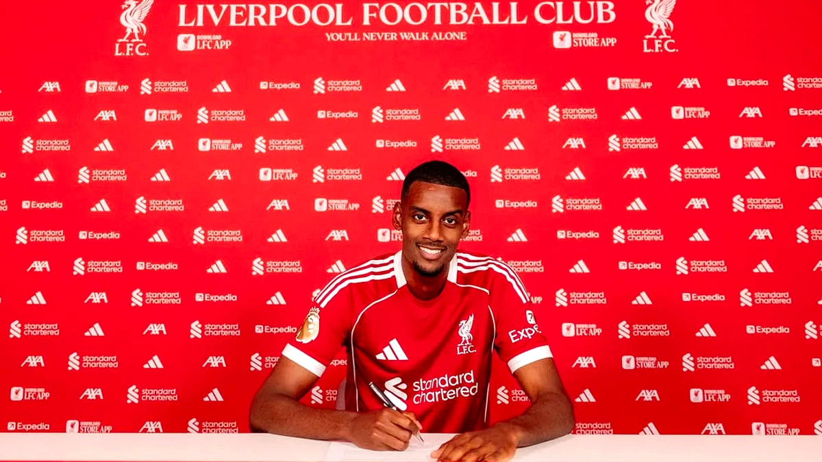 Liverpool Harap Isak Kembali, Target Champions League