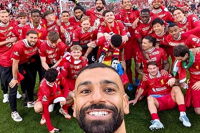Liverpool Juara Liga Inggris, Slot dan Pemain Bertanggung