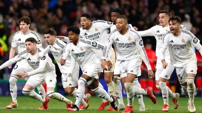 Los Blancos Kalah 4-3, Eliminasikan Champions League