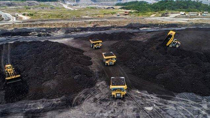 Low Tuck Kwong Tetap Kuasai Bayan Resources