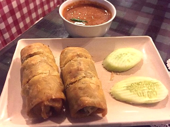 Lumpia Naik RM2: Teka‑Teki Harga di Tengah Selat Hormuz