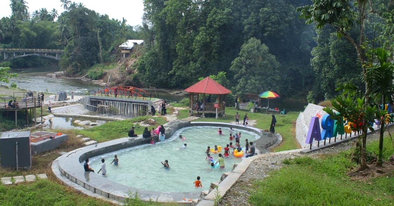 Luwu Utara Penuh Pengunjung PascaLebaran: Pantai, Bendungan