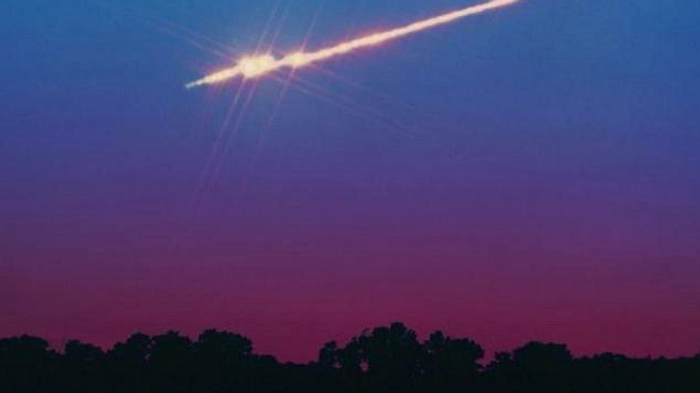 Lyrids 2026: Hujan Meteor Puncak 22 April di Indonesia