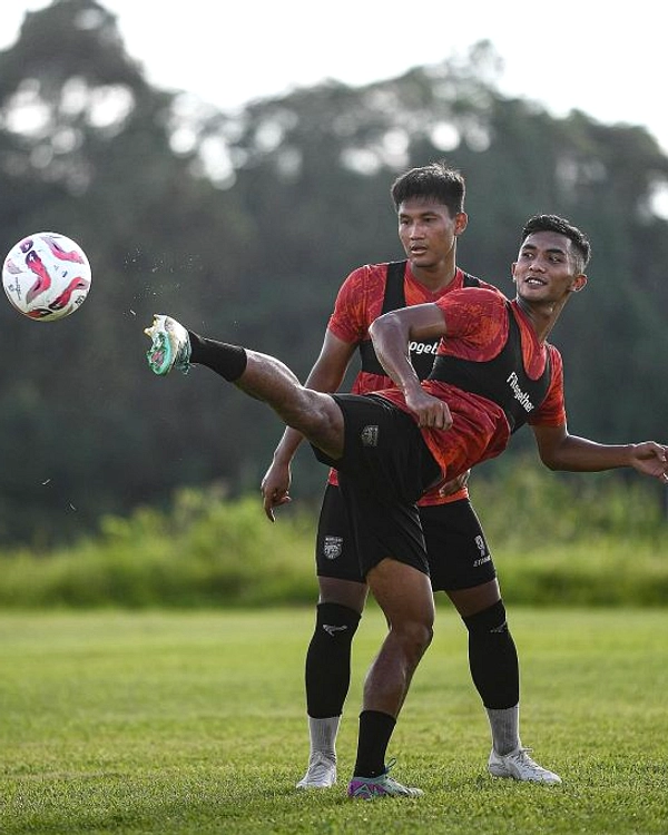 Madura United Fokus Moral Sebelum Hadapi Borneo FC