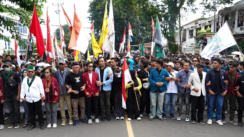 Mahasiswa Lampung Runtuh, Minta Pendidikan Gratis dan Stop MBG