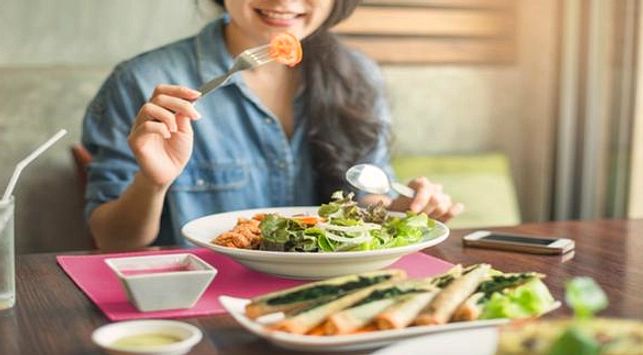 Makanan Ini Bantu Menurunkan Risiko Depresi: 5 Pilihan Sehat