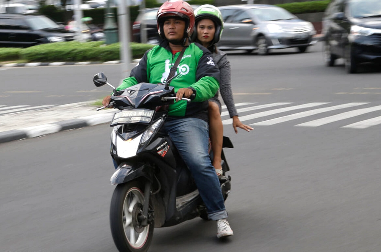 Maman Bantah Pendapatan Ojol Turun, Sebut Liburan Sekolah