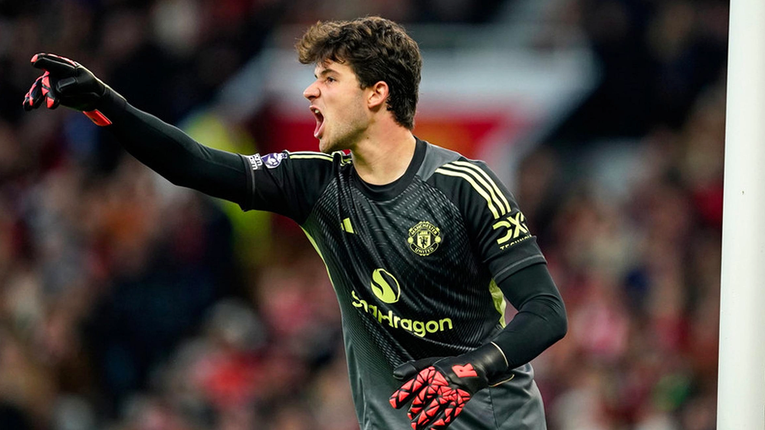 Manchester United Jual Onana Tanpa Tawaran Gaji Tinggi