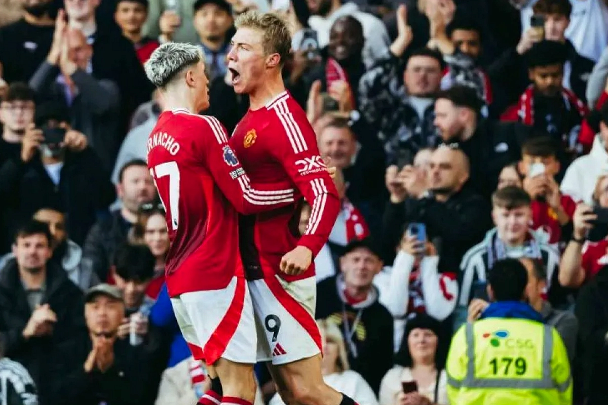 Manchester United Menjuarai Brentford 2-1 di Old Trafford