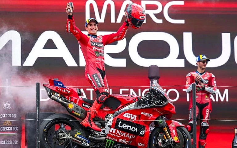 Marquez Kembali Menang, Rekor Rossi Kian Terancam
