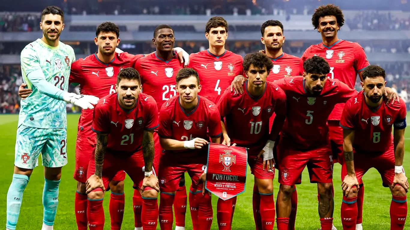 Martinez Dihujat Gagal Bawa Portugal, Ronaldo Dikritik