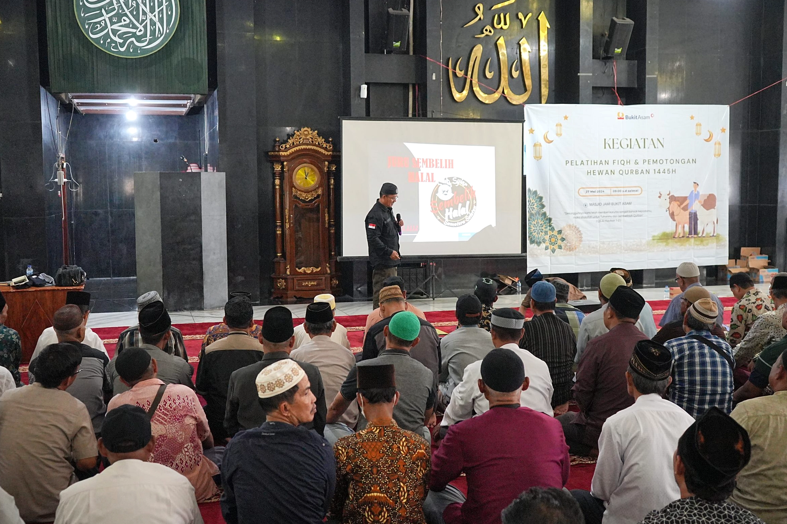 Masjid Al Abduh Palembang Adakan Pelatihan Kurban Gratis