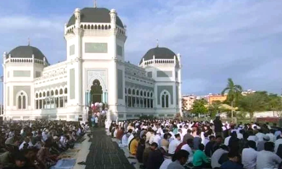 Masjid Raya Al‑Mashun Medan Siap Selat Idul Adha 27 Mei